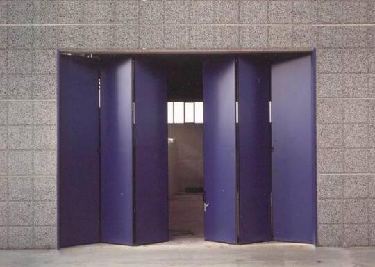 工業(yè)折疊門(mén)