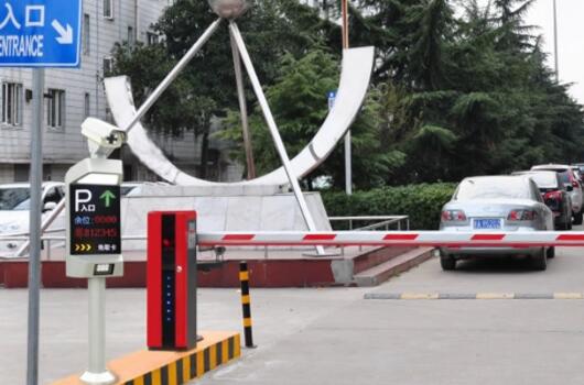 深圳車牌識別攝像機