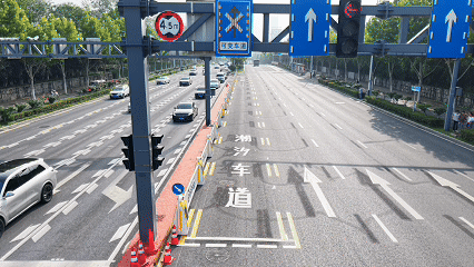 潮汐變道機器人