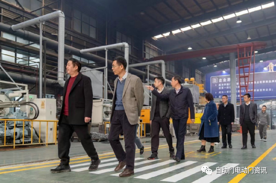 “全國(guó)閉門器生產(chǎn)示范基地”授牌儀式暨兩項(xiàng)團(tuán)體標(biāo)準(zhǔn)工作會(huì)在安徽郎溪召開