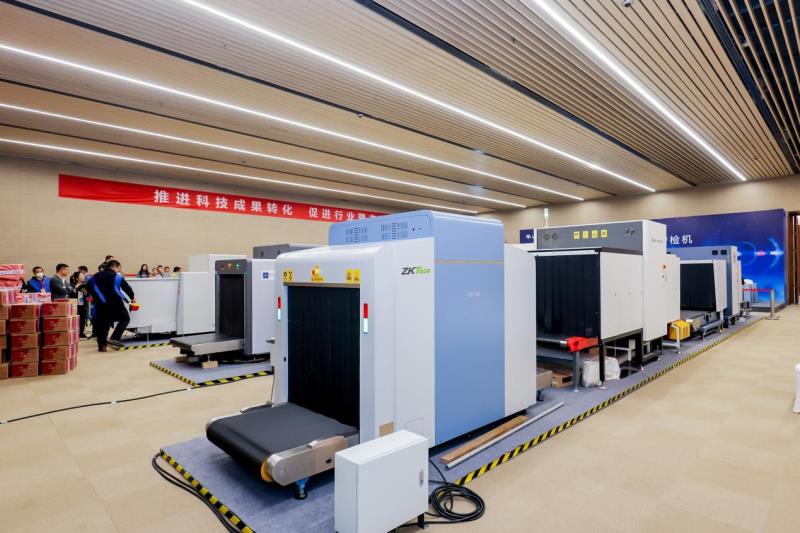 “華山論檢”盛大舉辦，熵基科技高速智能安檢機(jī)驚艷亮相