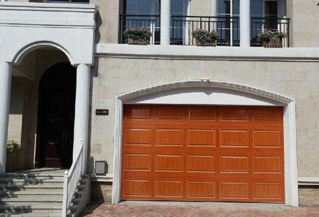 您知道嗎？車庫門過于陳舊反而成為導(dǎo)致事故的危險因素