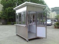 如何對不銹鋼崗亭進行日常清潔保養(yǎng)？