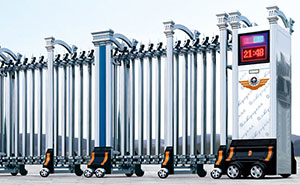 不銹鋼伸縮門 - 精鋼門G303B（單立柱）不銹鋼伸縮門