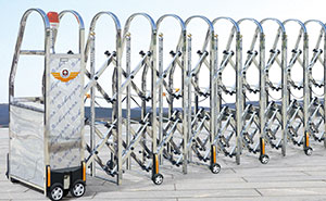 不銹鋼伸縮門 - 精鋼門G321不銹鋼伸縮門