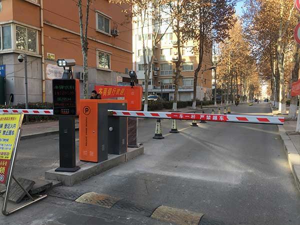 大型停車場(chǎng)管理系統(tǒng)