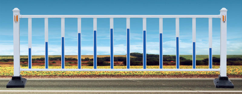 公路護(hù)欄-B