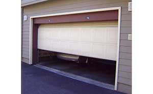 翻板車庫門 - 翻板車庫門