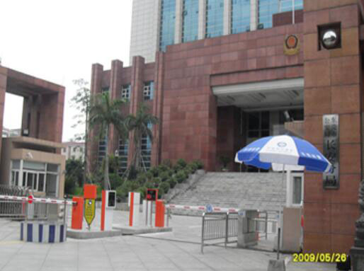 東莞長安公安局車牌識別系統(tǒng)案例 - 中出網(wǎng)-智能出入口與停車充電門戶