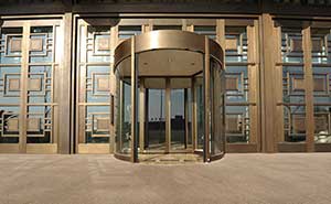 長治公安局旋轉門案例 - 中出網(wǎng)-智能出入口與停車充電門戶