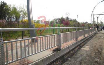 護欄 - 熱鍍鋅靜電噴涂邊緣護欄