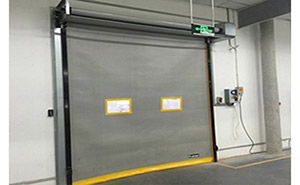 天弘基業(yè)軟簾防撞快速門