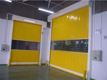 東莞市華寶食品廠快速門案例 - 中出網(wǎng)-智能出入口與停車充電門戶