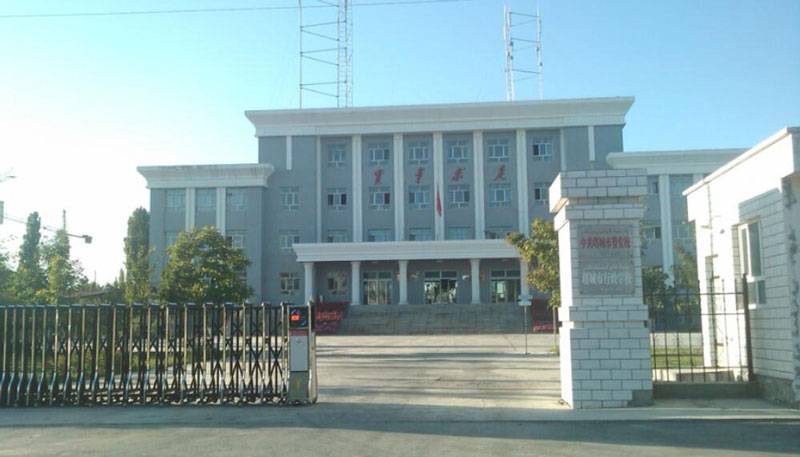 塔城市行政學校 - 中出網(wǎng)-智能出入口與停車充電門戶