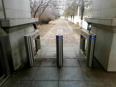 某單位人臉識(shí)別通道 - 中出網(wǎng)-智能出入口與停車充電門戶