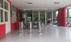 航星幼兒園通道閘安裝 - 中出網(wǎng)-智能出入口與停車充電門戶