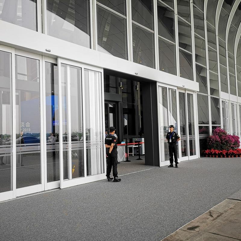 自動(dòng)平滑門