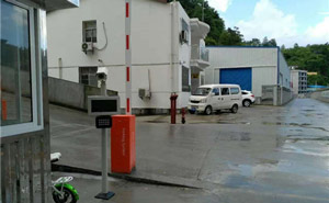 長(zhǎng)陽(yáng)津洋口小區(qū)道閘案例 - 中出網(wǎng)-智能出入口與停車充電門(mén)戶