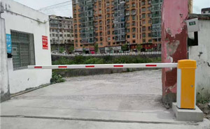 五峰中小學(xué)教研中心道閘案例 - 中出網(wǎng)-智能出入口與停車充電門(mén)戶