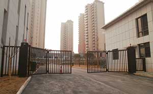 湖北省黃石市國稅局智能無軌懸浮門工程案例 - 中出網(wǎng)-智能出入口與停車充電門戶