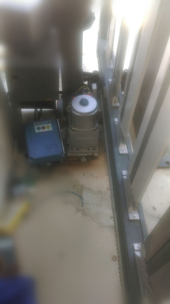 百勝平移門機成功安裝于北海某食品廠 - 中出網(wǎng)-智能出入口與停車充電門戶