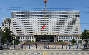 呼和浩特市公安局30米對(duì)開電動(dòng)伸縮門案例 - 中出網(wǎng)-智能出入口與停車充電門戶