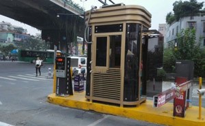 諸暨農(nóng)副產(chǎn)品物流中心二進二出車牌識別案例 - 中出網(wǎng)-智能出入口與停車充電門戶