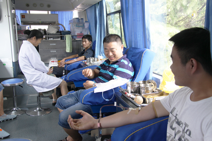 浙江先鋒無(wú)償獻(xiàn)血 大愛無(wú)疆