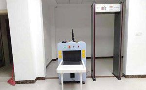 廣東省梅州市梅江區(qū)新中路78號(hào)梅州市信訪局AT5030A安檢門案例