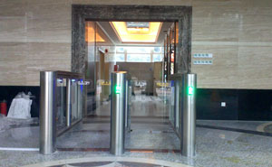 北京中央戲曲學(xué)院通道閘案例