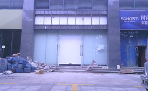 商鋪電動(dòng)鋁合金卷簾門案例