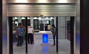 廣州展會長富參展自動門案例 - 中出網(wǎng)-智能出入口與停車充電門戶