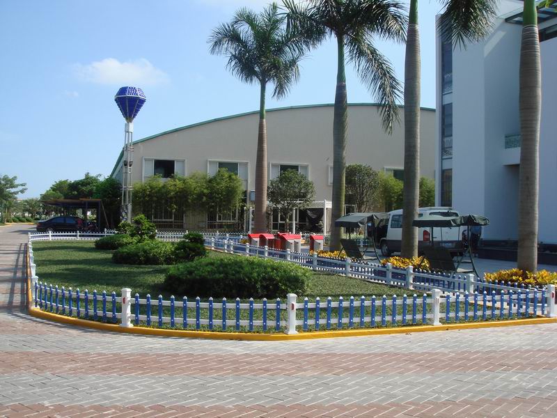 PVC草坪護(hù)欄