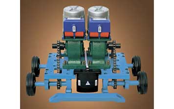 無(wú)軌伸縮開(kāi)門機(jī)