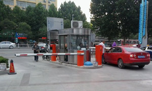 第一人民醫(yī)院西門停車場(chǎng)系統(tǒng)案例