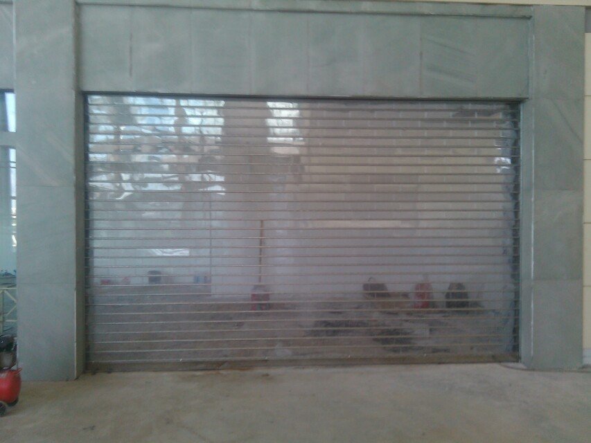 蘭州中川機(jī)場(chǎng)水晶門案例 - 中出網(wǎng)-智能出入口與停車充電門戶