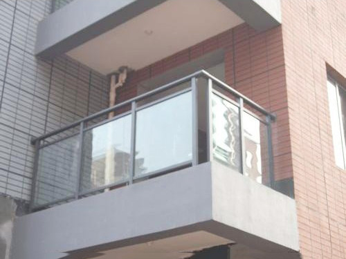 鋁合金護(hù)欄