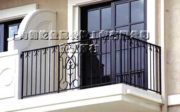 鐵藝陽(yáng)臺(tái)欄桿