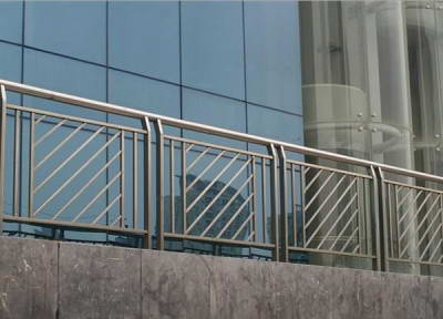 不銹鋼護(hù)欄