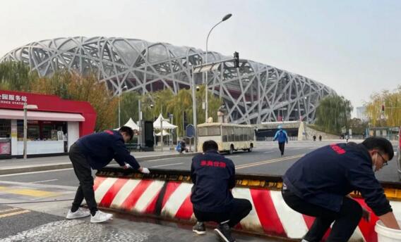 卓奧世鵬以行動踐行使命 ——加強重點單位設(shè)備巡檢，全力保障全國兩會周界安全