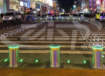 卓奧世鵬獨立研發(fā)交通信號燈聯(lián)動升降柱，提升防范應(yīng)對有效手段