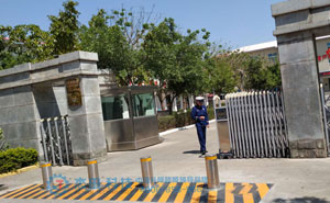 四川涼山森林消防支隊升降柱案例