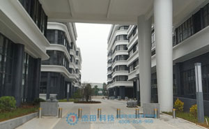 廈門(mén)同安孵化基地創(chuàng)業(yè)園升降柱案例