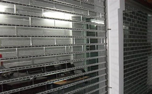 水晶卷簾門 - 水晶卷閘門