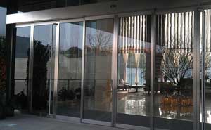 綠地會議中心感應(yīng)門案例