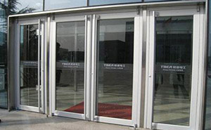 雙開肯德基門 - 雙開肯德基門