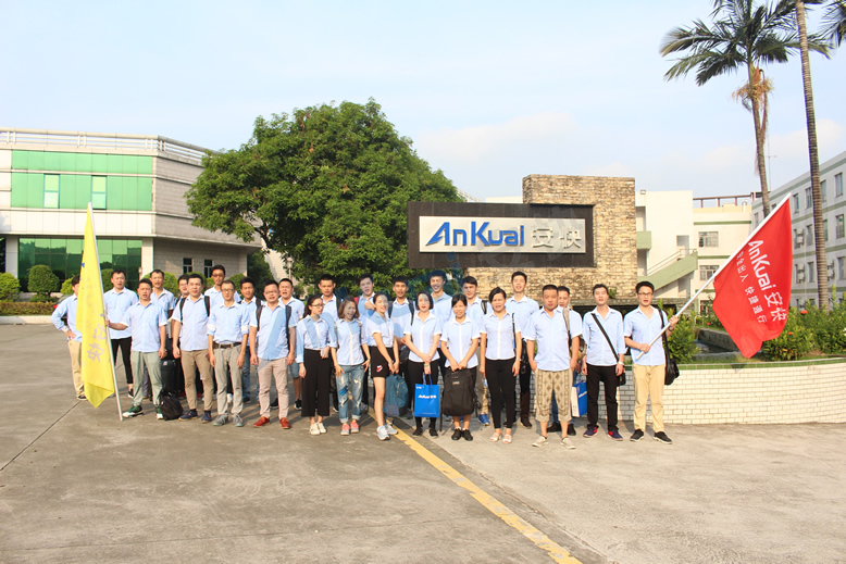 團(tuán)結(jié)，凝聚，溝通-拓展培訓(xùn)見證安快團(tuán)隊力量匯聚！