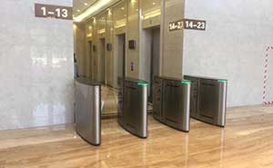 福州市晉安區(qū)福晟大廈翼閘案例 - 中出網(wǎng)-智能出入口與停車充電門戶