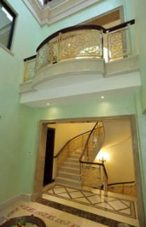 精雕銅/鋁樓梯屏風(fēng)284