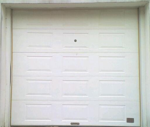 車(chē)庫(kù)門(mén)